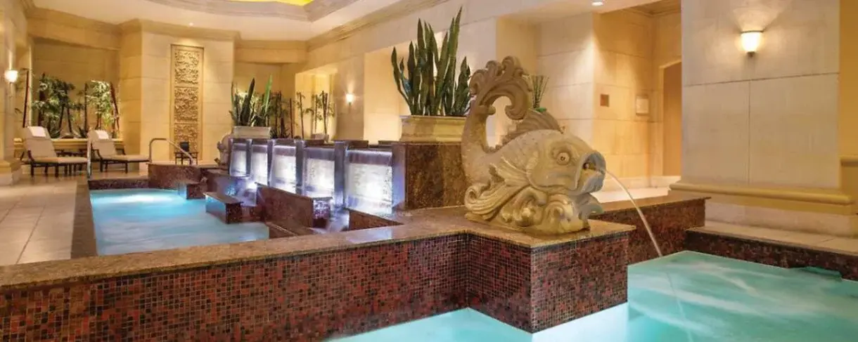 Mandalay Bay Resort & Casino-1